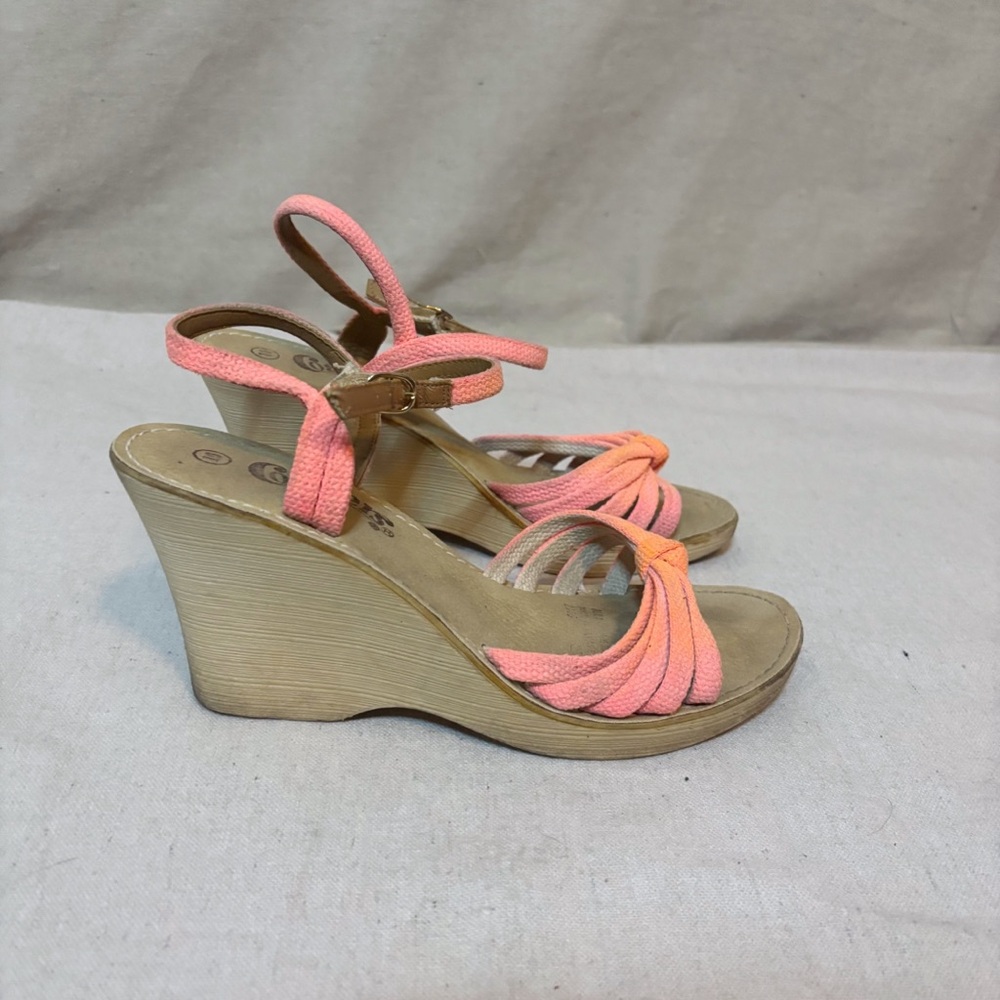 Vintage orange wedge sandals size 10